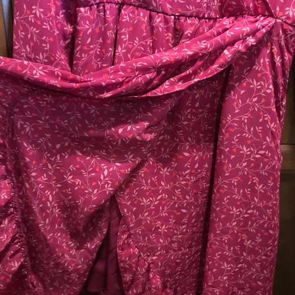 Old Navy Midi Wrap Floral Dress - Picture 4 of 4